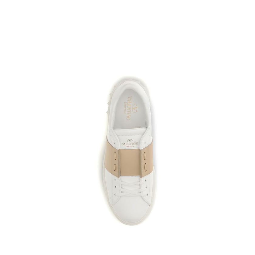 Valentino Garavani Weiße Low-Top-Sneaker aus Kalbsleder Bos Taurus