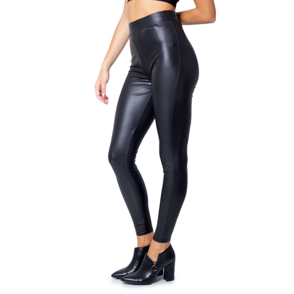Only Black Leggings made of Polyester