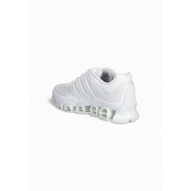 Adidas Originals Weiße synthetische Sportsneakers