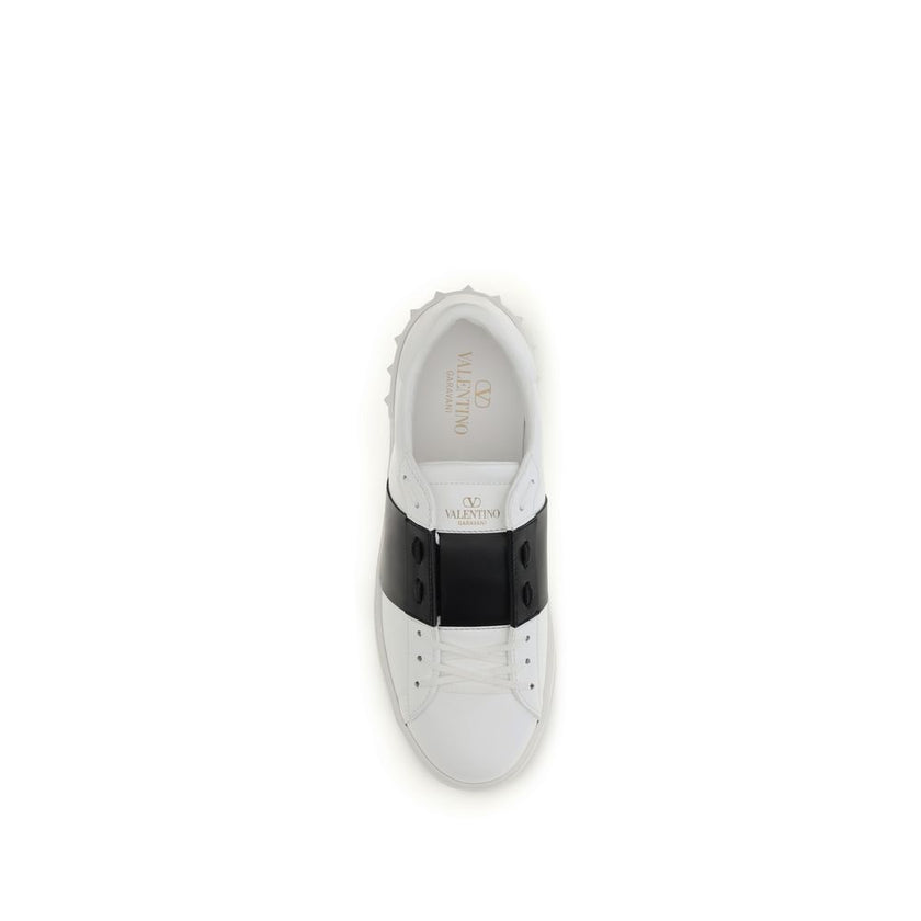 Valentino Garavani Sneakers aus schwarzem und weißem Kalbsleder, Low-Top-Modell
