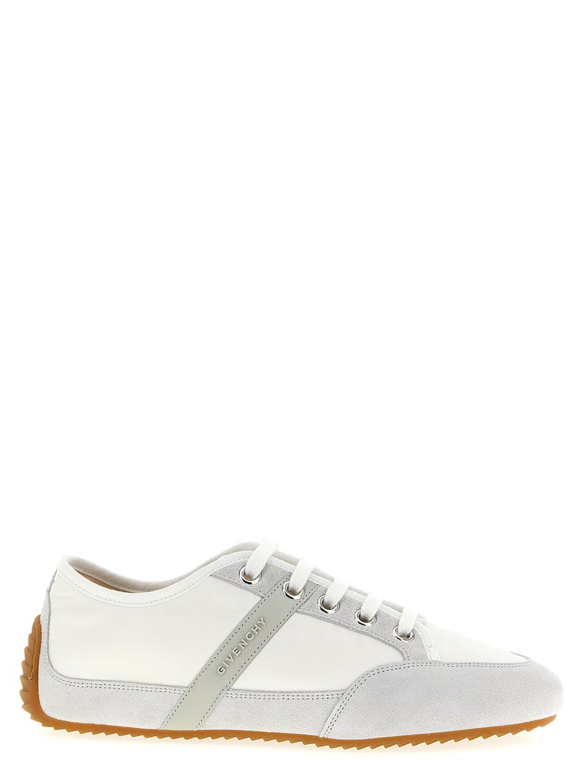 Givenchy Weiße Low-Top-Sneaker aus Kalbsleder