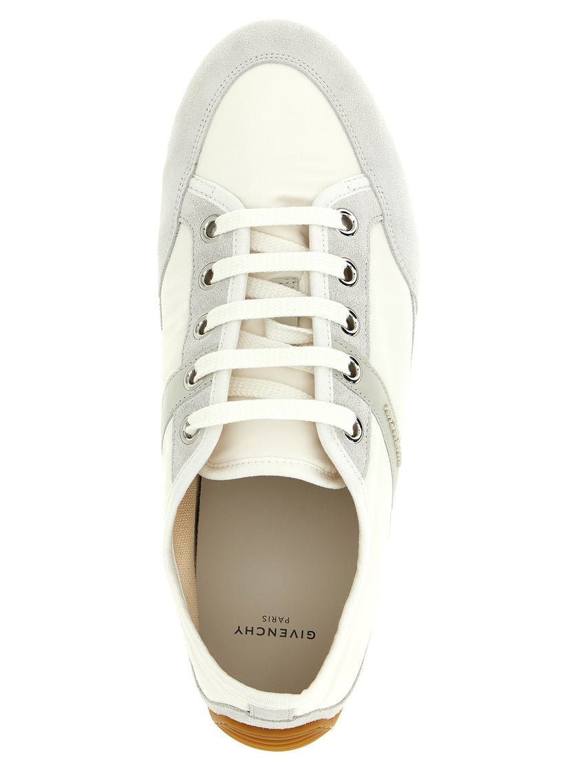 Givenchy Weiße Low-Top-Sneaker aus Kalbsleder