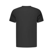 Nike schwarzes Herren-T-Shirt aus Polyester mit Dri-FIT-Material und Logo-Print