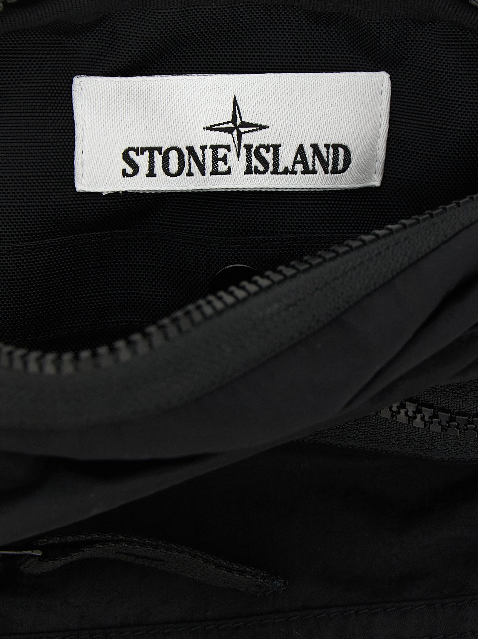 Stone Island schwarze Polyamid-Umhängetasche
