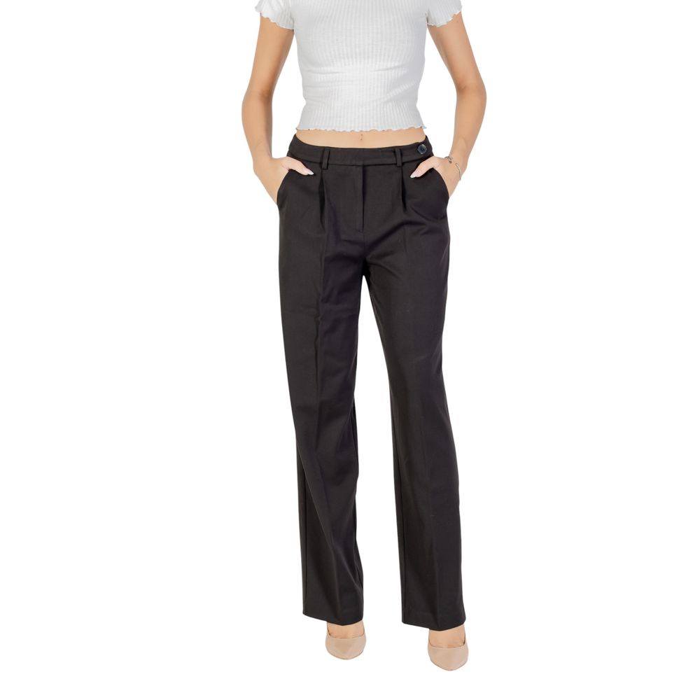 Only Schwarze Anzughose aus recyceltem Polyester
