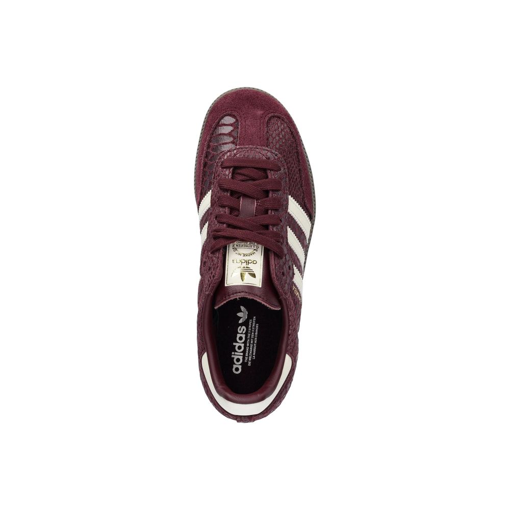 Adidas Originals low-top sneakers in burgundy leather