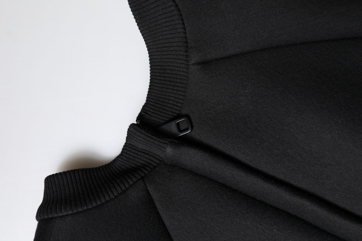 Dolce & Gabbana Schwarzes Baumwoll-Minikleid mit langen Ärmeln und A-Linie