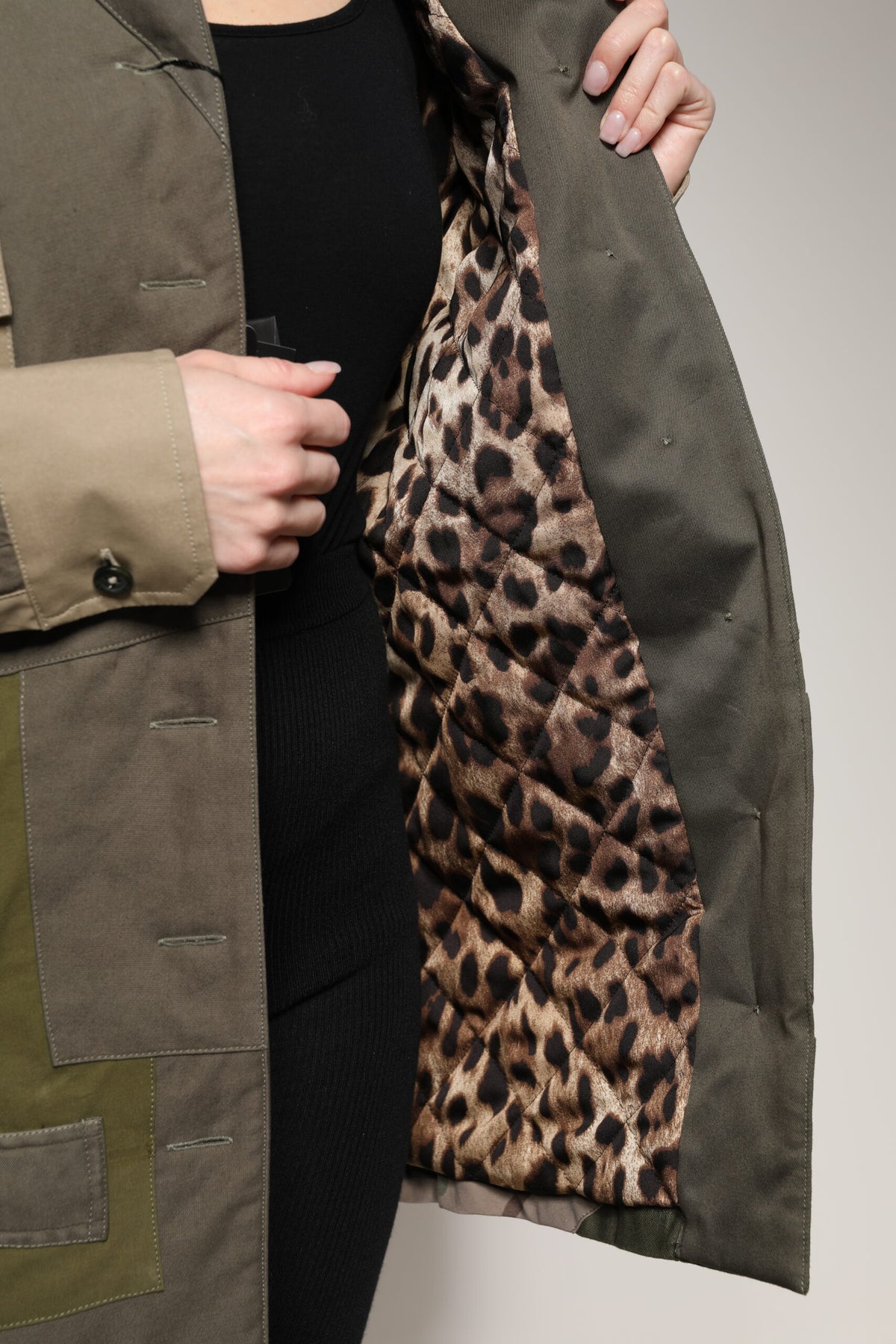 Dolce & Gabbana Cotton Military Green Button Up Jacket