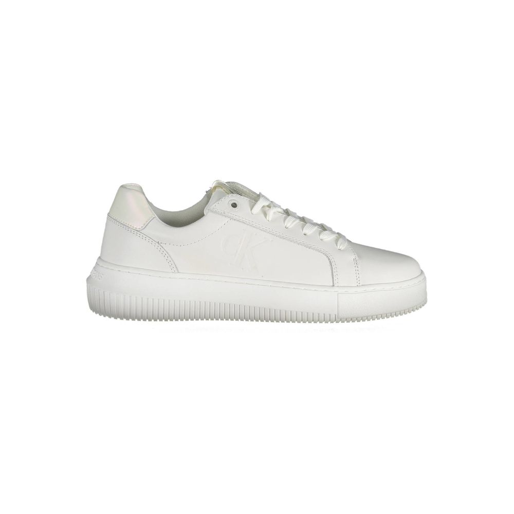 Calvin Klein Sneaker aus weißem Stoff