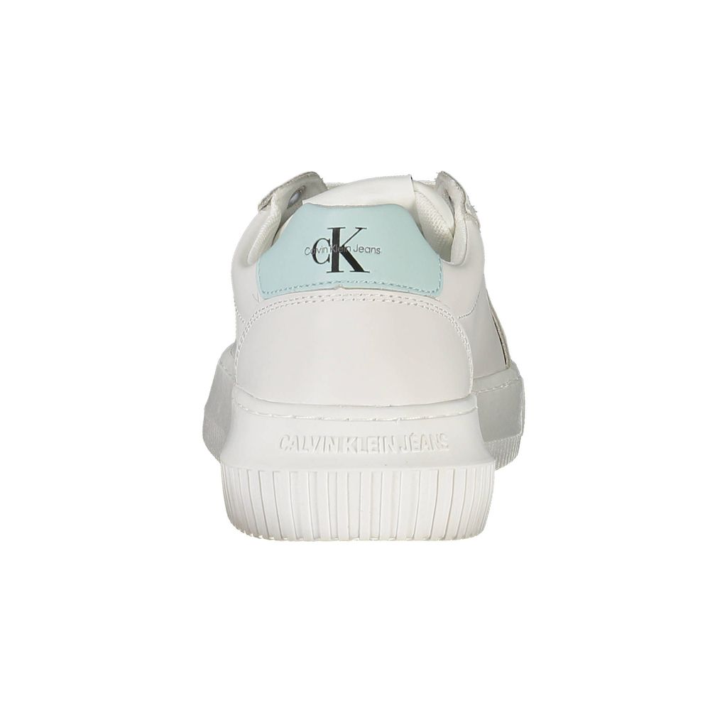 Calvin Klein Sneaker aus weißem Stoff