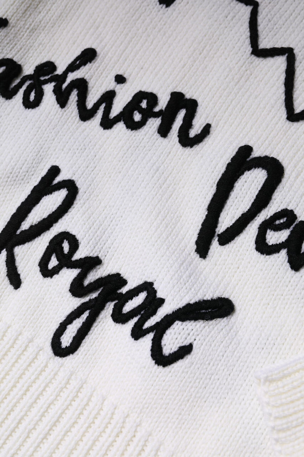 Dolce & Gabbana Weißer Pullover mit Rundhalsausschnitt aus Wolle