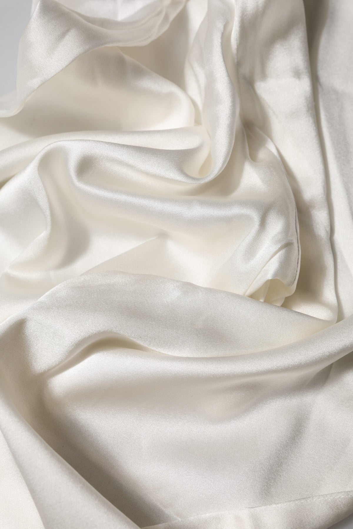 Dolce & Gabbana Ivory High-Rise Tapered Silk Trousers
